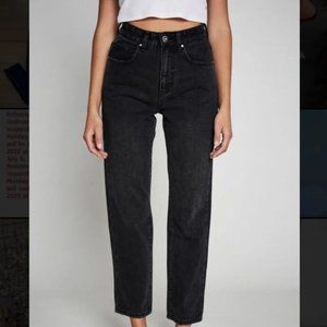 Cotton On Stretch Mom Jeans in Black